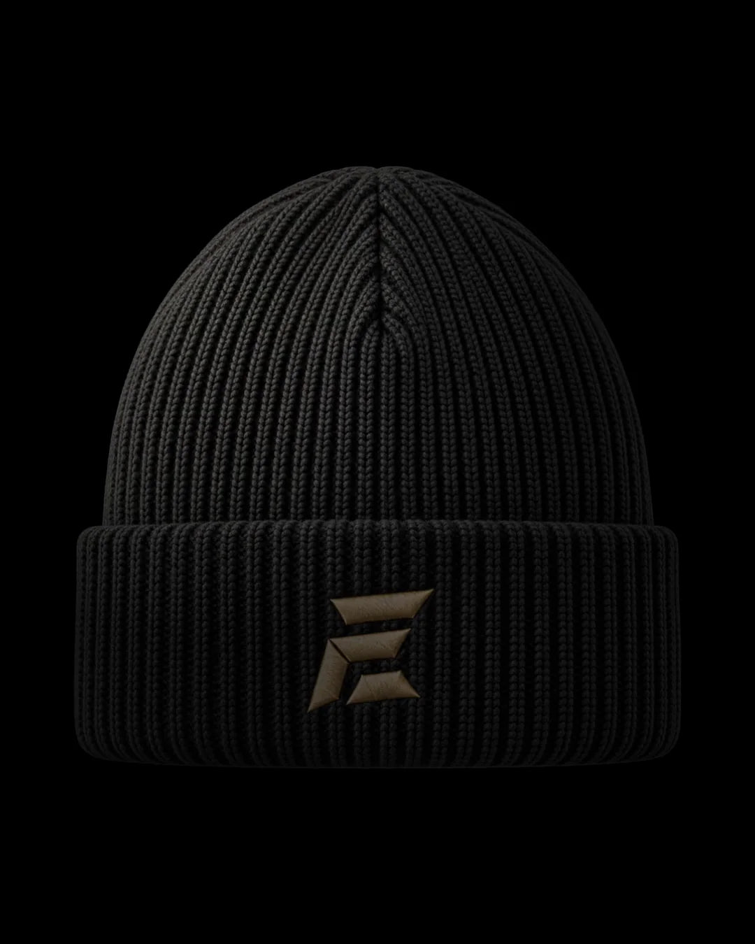 Teddy Beanie: černý žebrovaný kulich s ohnutým lemem a vyšívaným zlatým E (vizualizace)